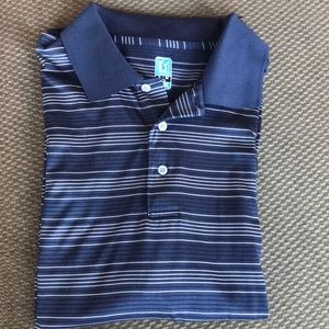 Gently worn. Men’s Navy blue pattern polo. Size XL